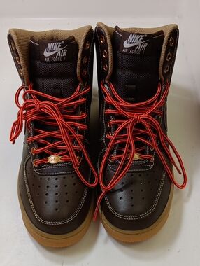 Nike Air Force 1 Youth 6.5 Brown High-Top Boots with Red Laces